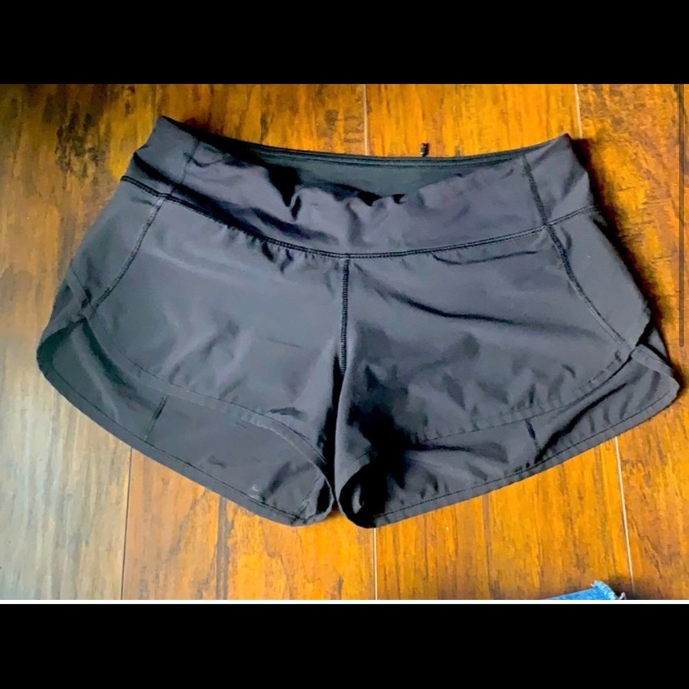Black Speed Up Low Rise shorts.